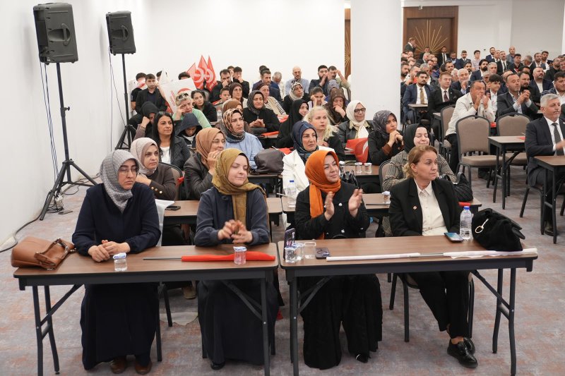 EYLÜLAYI İL DİVAN TOPLANTIMIZ GENİŞ BİR KATILIMLA GERÇEKLEŞTİRİLDİ